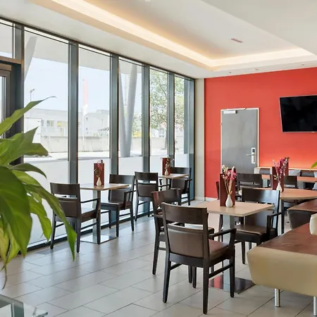 Hotel Four Points Flex By Sheraton Messe