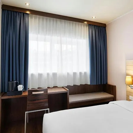 Four Points Flex By Sheraton Messe 3*
