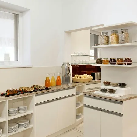 Four Points Flex By Sheraton Messe 3* Salisburgo