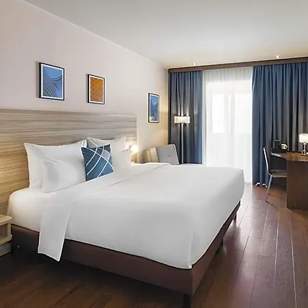 فندق Four Points Flex By Sheraton Messe