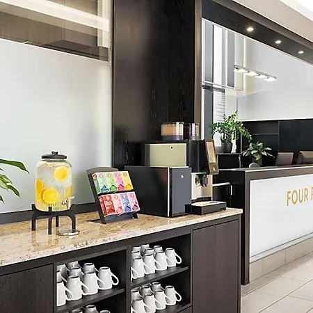 Four Points Flex By Sheraton Messe فندق 3*