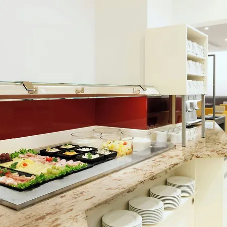 فندق Four Points Flex By Sheraton Messe 3*